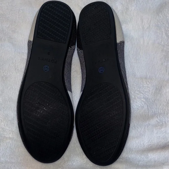 Rothy's Women's The Flat Round Cap Toe Shoe In A Black And Cream Pattern size 9 - Picture 8 of 12